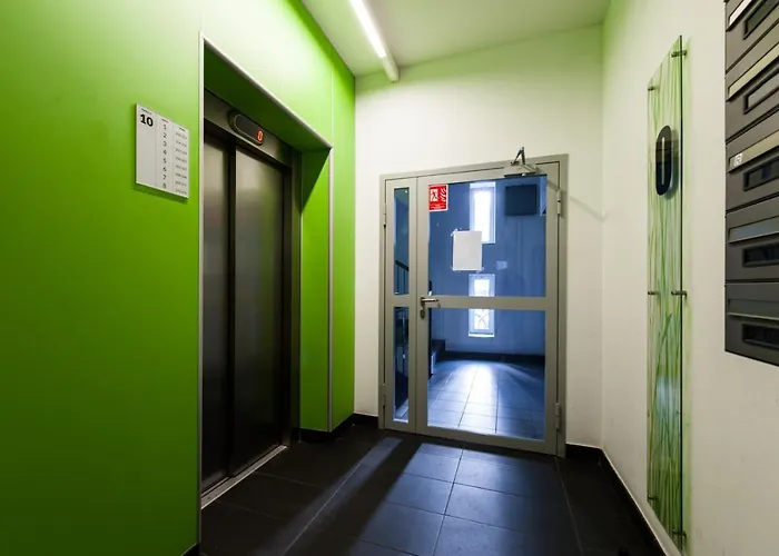 Superapart Banderii 4 - Na Woli Z Balkonem I Parkingiem Apartman *